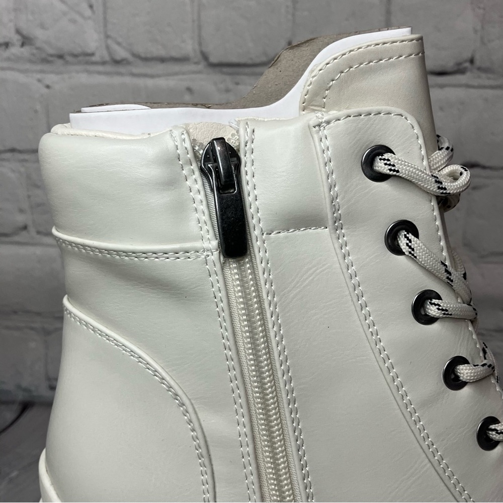 Nine West Women's Quenton Lace-Up Lug Sole Heeled Combat Booties Size 10M - Picture 8 of 12